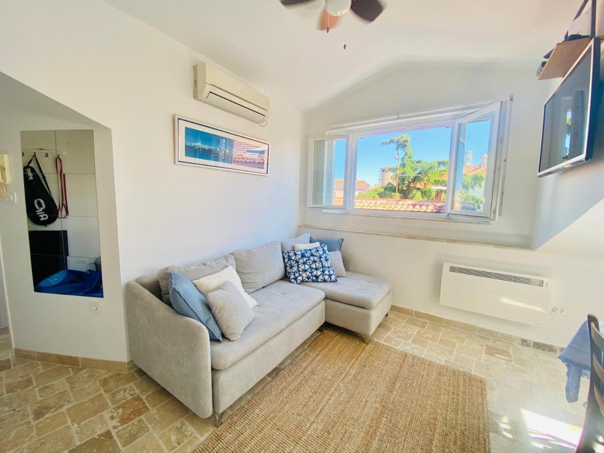 Istria Apartment - 3 Minutes From The Beach Novigrad  Bagian luar foto